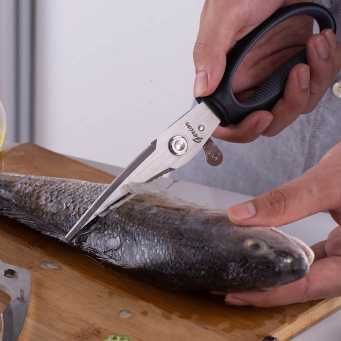 Spring Loaded Poultry Shears - Great Tool for Spatchcocking Chicken, Turkey, Game Birds Fish